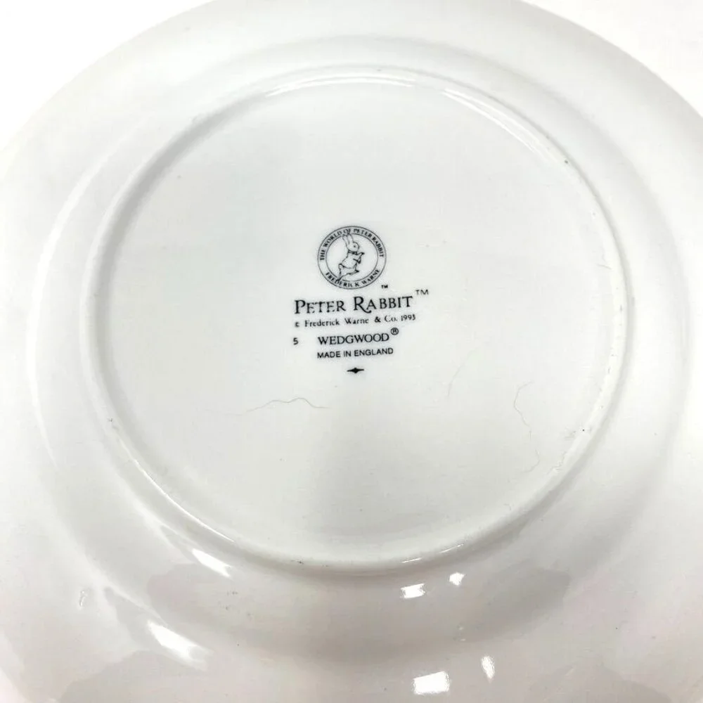 Peter Rabbit by Wedgwood Child Bread Butter Plate and Coupe Cereal Bowl Set